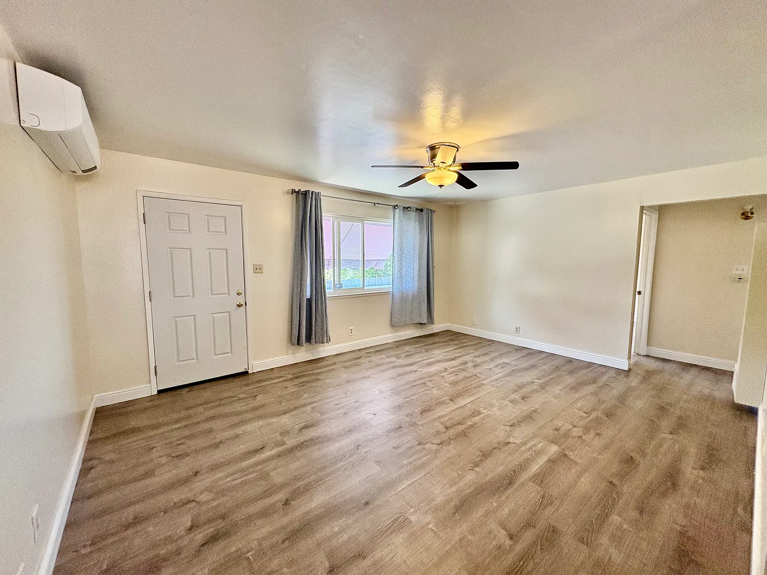 13300 Lincoln Way — Photo 3