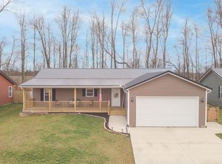 527 S Mill St, Blanchester, OH 45107