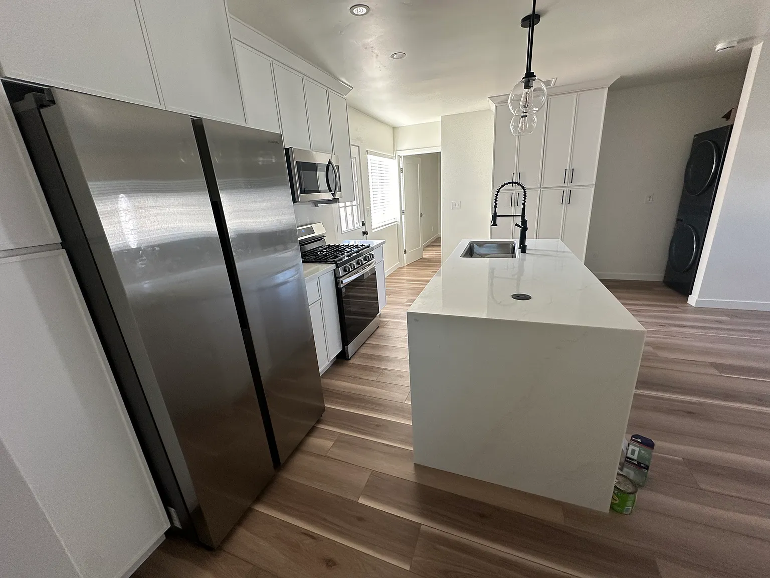 4 bed, 1170 sqft, $3,900 — Photo 2