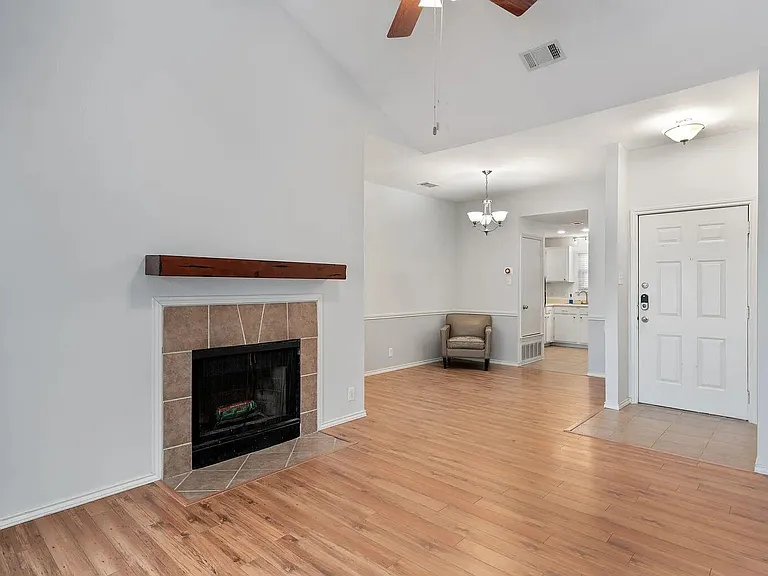 11970 Jollyville Rd #202 — Photo 4