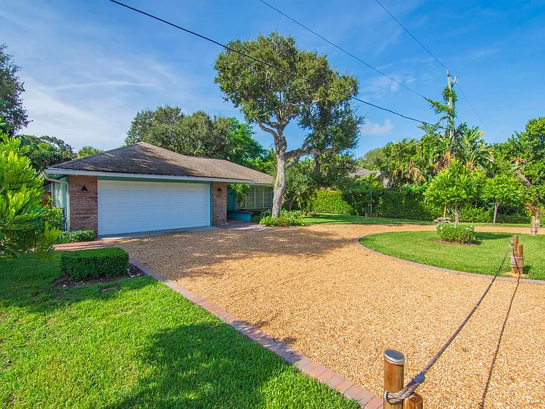 1985 Coco Plum Ln — Photo 40