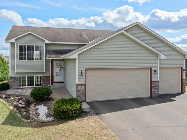 4414 Eakern Cir NE, Monticello, MN 55362