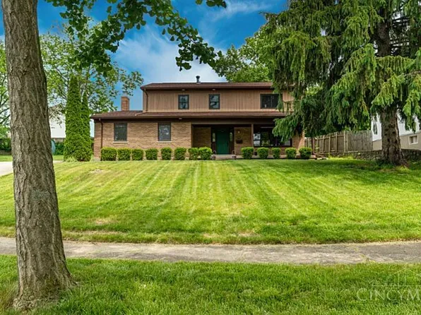 5558 Foxrun Ct, Cincinnati, OH 45239