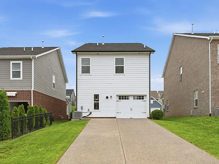 313 Cloverbrook Way — Photo 30