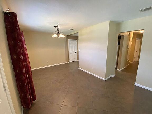 3rd image of 4005 N 9th Ave