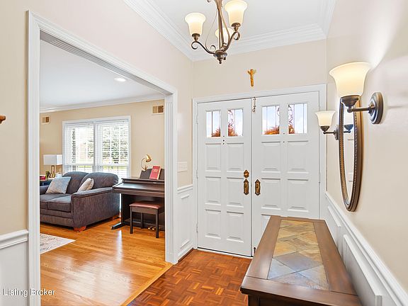 4th image of 11208 Darlington Pl