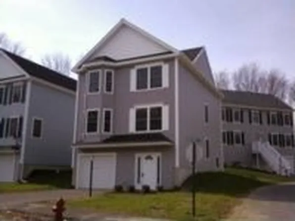 109 Pinehurst Ave, Billerica, MA 01821
