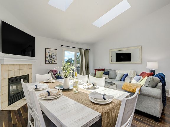 Dining

This spacious 4-bedroom, 3-bathroom home offers over 2,450 square feet of comfortable living space with an open layout that's perfect for families, groups, and longer stays.