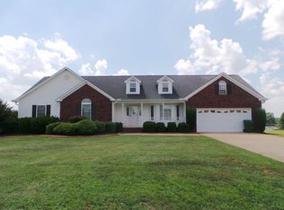 119 Fawnhurst Dr, Gaffney, SC 29341