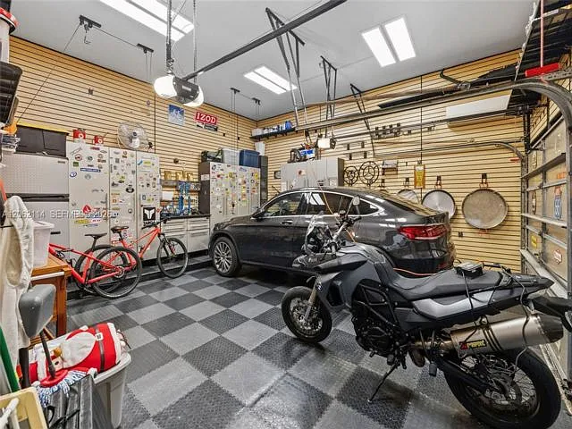 3 bed, 4.5 bath, $11,000 — Photo 4