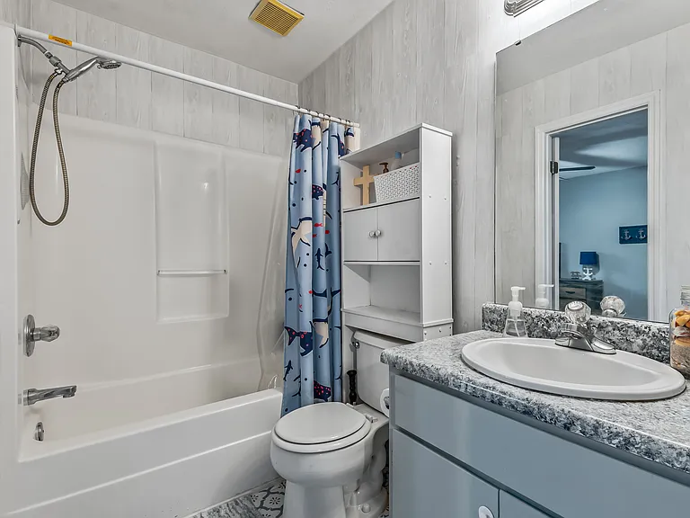 4112 Castellan Dr — Photo 27