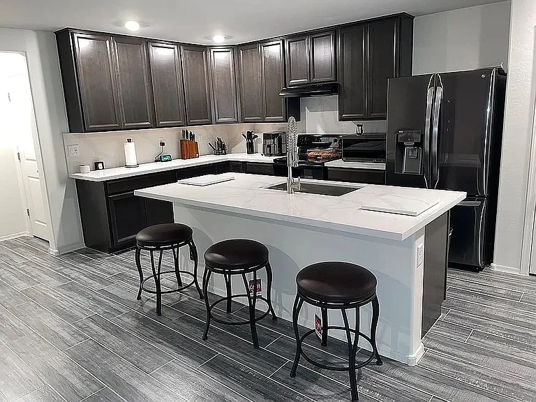 25679 W Euclid Ave — Photo 3