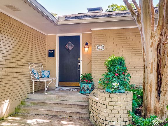 6216-woodcrest-ln-dallas-tx-High-Res-3.jpg
