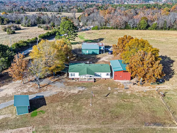 158 Heart Dr, Springfield, AR 72157