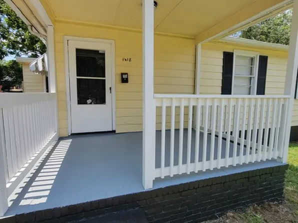 1418 Winston Dr, Charlotte, NC 28205