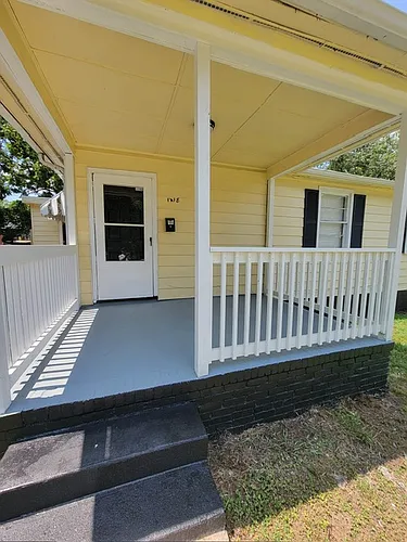 1418 Winston Dr Photo 1