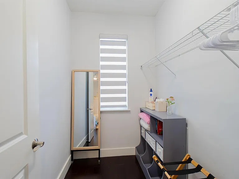 918 Saint George Blvd — Photo 26
