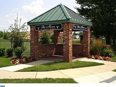 354 Norris Hall Ln #354, Norristown, PA, 19403
