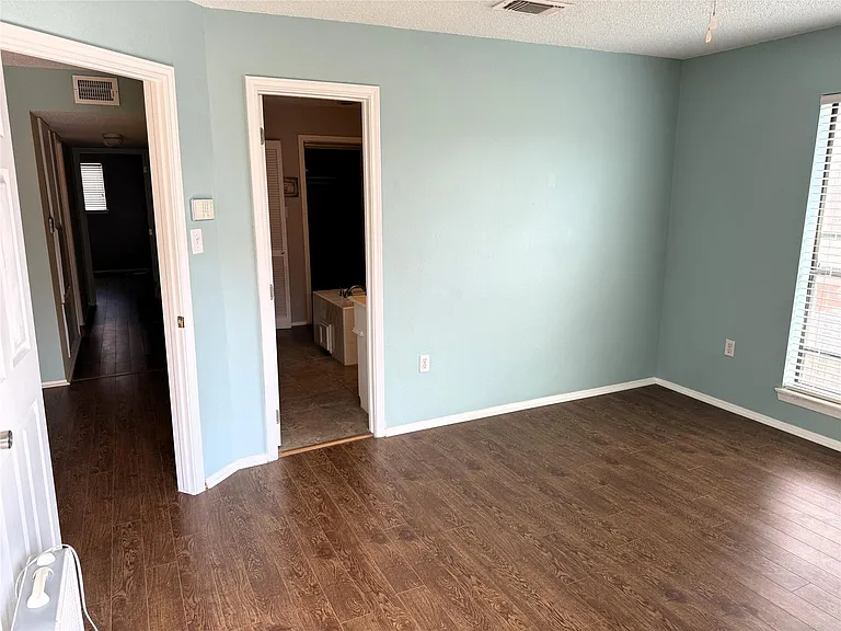 62 Evanston St #2/5 — Photo 12