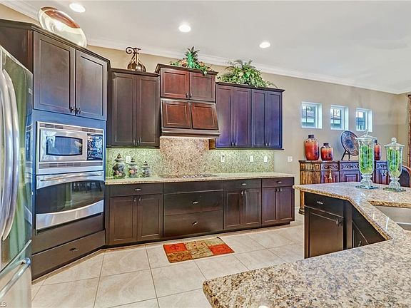 4th image of 14676 Speranza Way