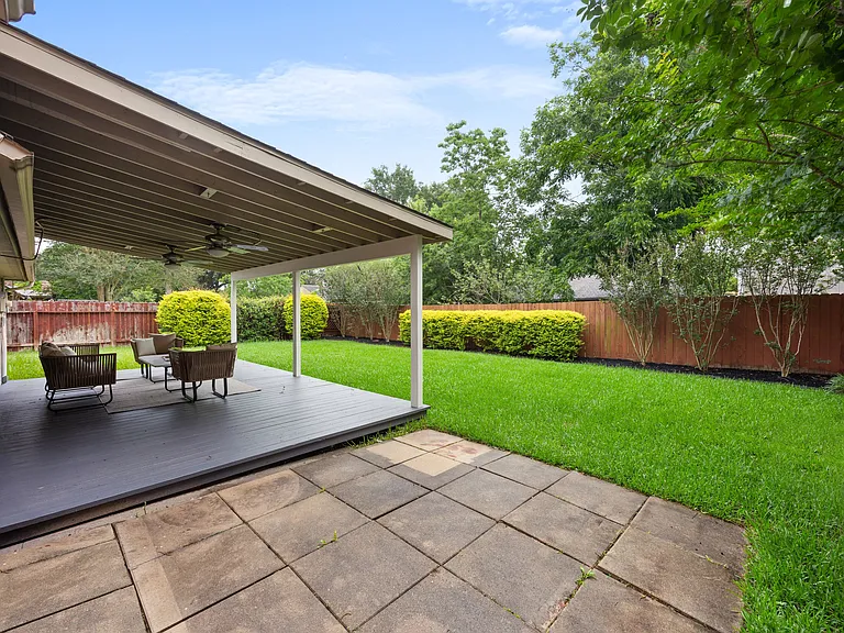 22327 Coriander Dr — Photo 46