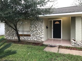 10219 Kirkhill Dr, Houston, TX 77089