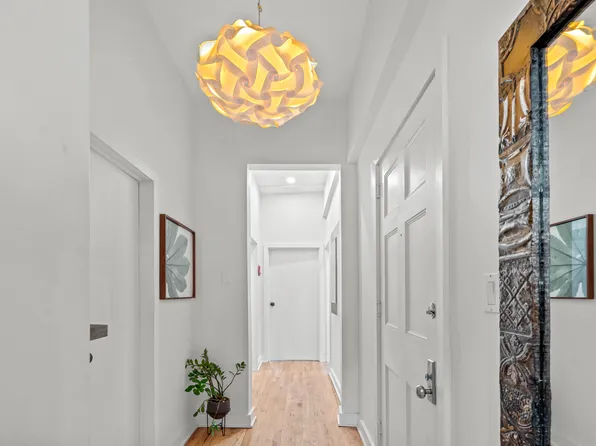 328 Clinton Avenue image 11 of 16