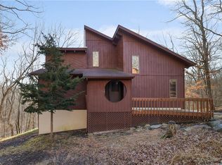 131 Ansted Ct, Bushkill, PA 18324
