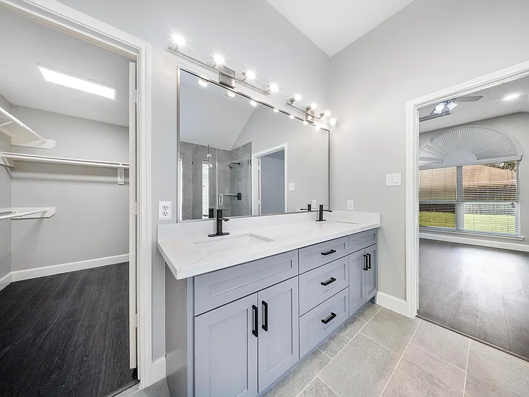 8311 Sierra Hill Ct — Photo 19