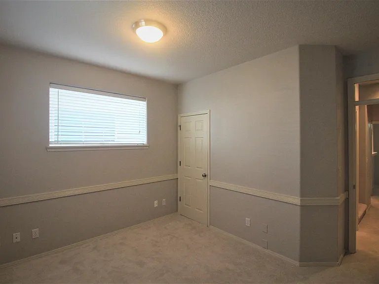 6229 NE Chestnut St — Photo 11