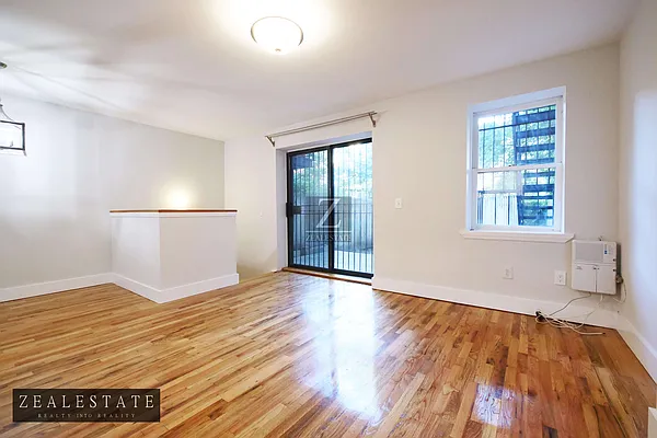 Rented by ZealEstate Group Inc | media 27