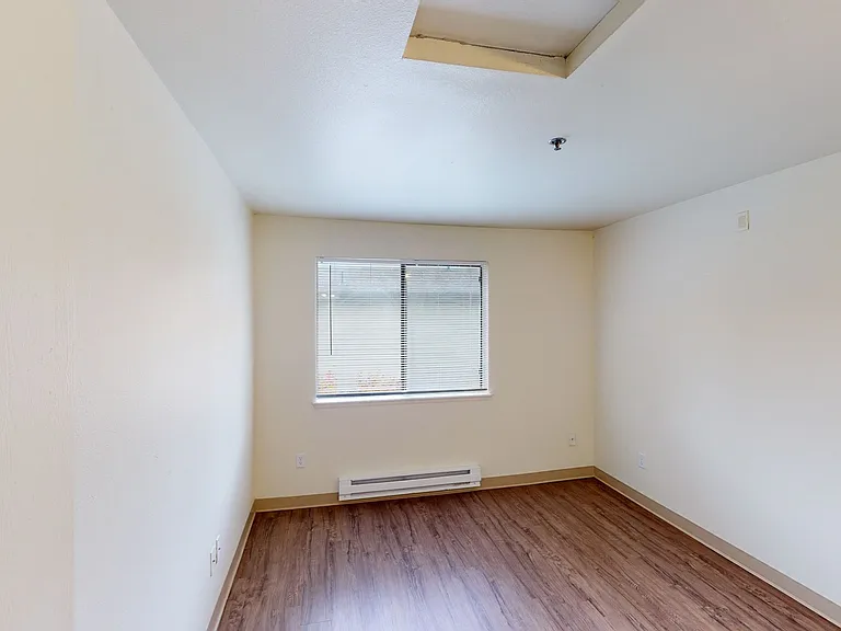 Crown Pointe — Photo 47