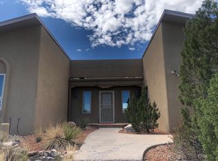 20 Aspen Rd, Placitas, NM 87043