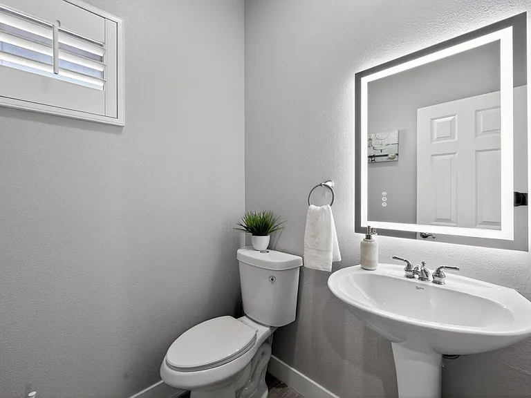 2120 W Nicola Rd — Photo 18
