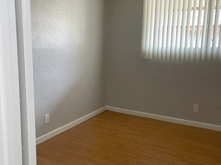 3814 Baldwin Ave #13 — Photo 9