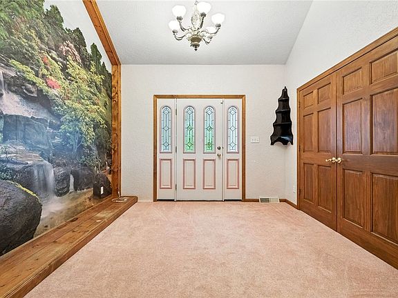 4th image of 341 Paris Colliers Rd