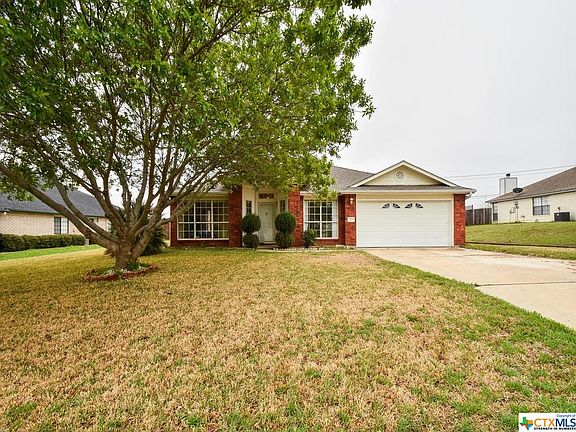 5th image of 2203 Creek Dr