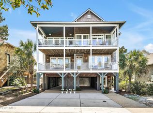 4 E Raleigh St, Wrightsville Beach, NC 28480