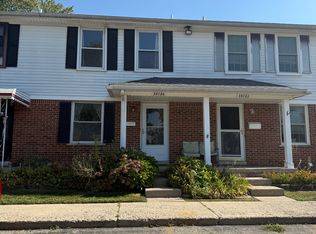 39786 Manor Dr, Harrison Township, MI 48045