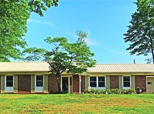 726 Spainhour Rd, King, NC 27021