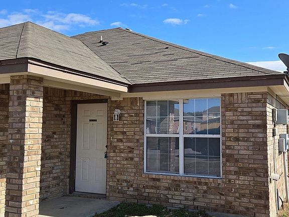 3rd image of 506 Primrose Dr Unit B