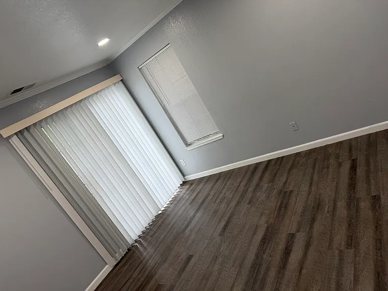 2400 Eilers Ln #1401 — Photo 15