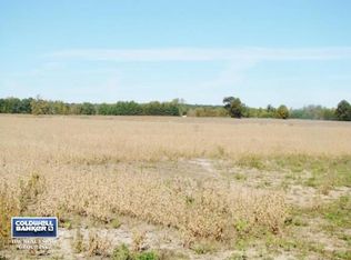 E9562 County Highway T, New London, WI 54961