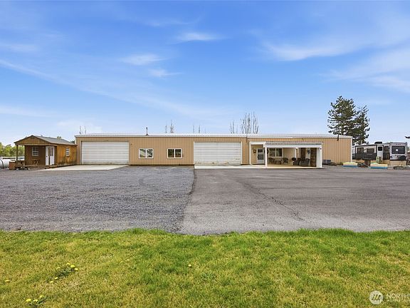 2nd image of 5601 Road K NE
