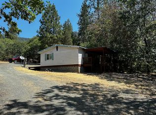 800 Jumpoff Joe Creek Rd, Grants Pass, OR 97526