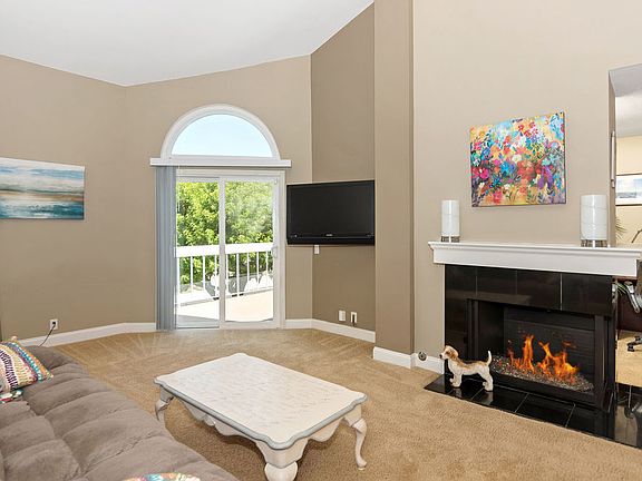 5th image of 4849 Valdina Way