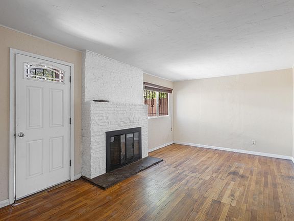 2nd image of 2505 Coal Ave SE