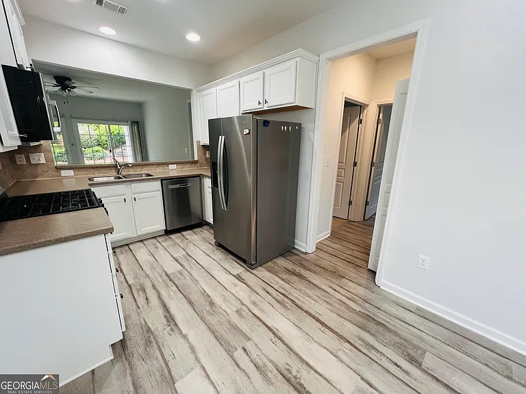 164 Begonia Ct — Photo 5
