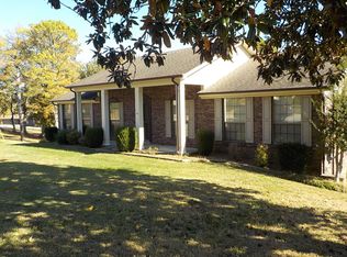 308 White Oak St, Hartsville, TN 37074