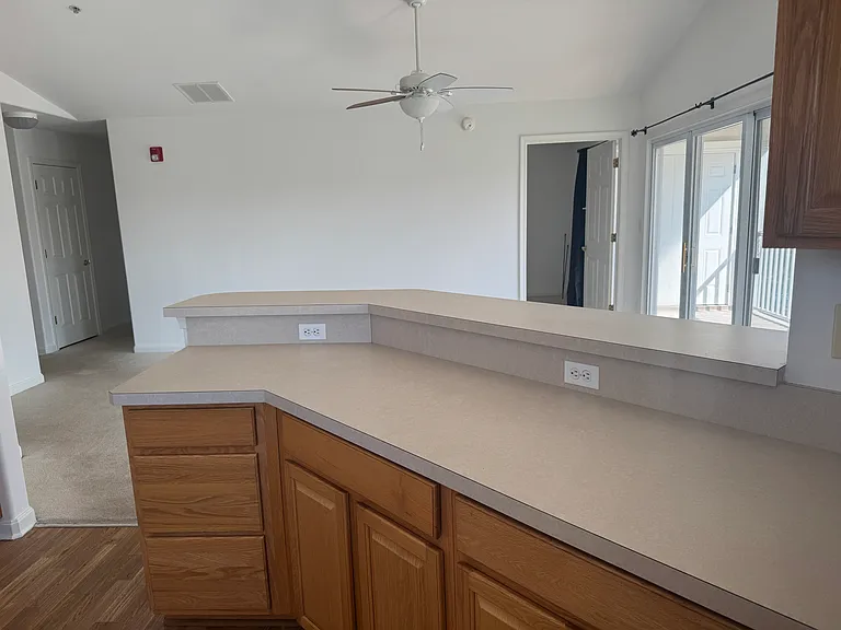 3403K N Sagamore Dr — Photo 3